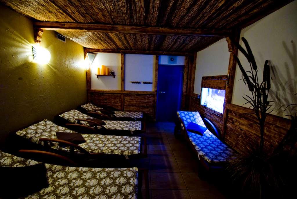 Hotel Horal Roznov pod Radhostem Facilities photo