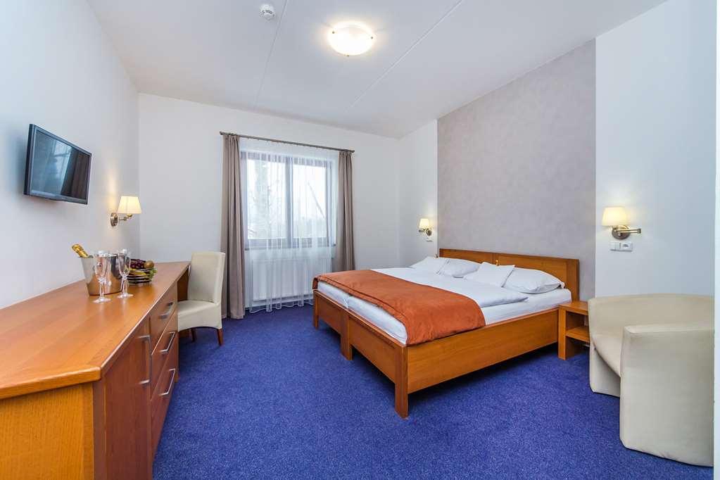 Hotel Horal Roznov pod Radhostem Room photo