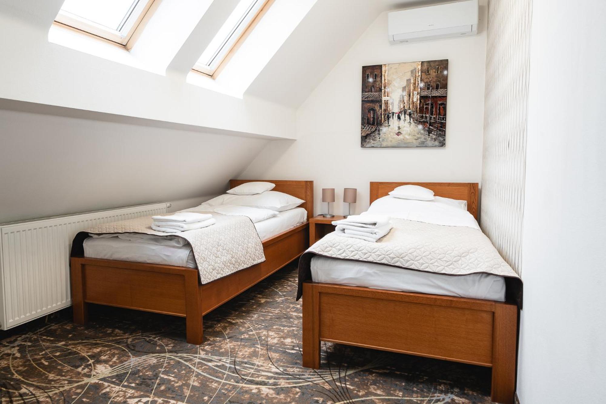 Hotel Horal Roznov pod Radhostem Room photo
